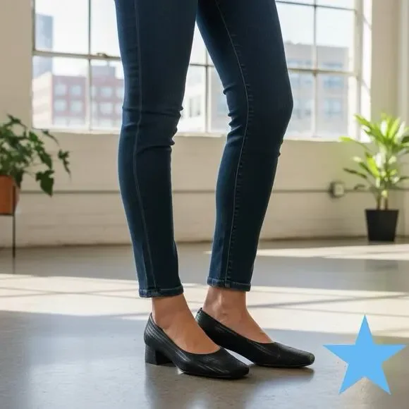 STUART WEITZMAN Black Lines Suede Vintage 90s Low Heel Pumps Square Toe Sz 9.5 - Picture 4 of 14